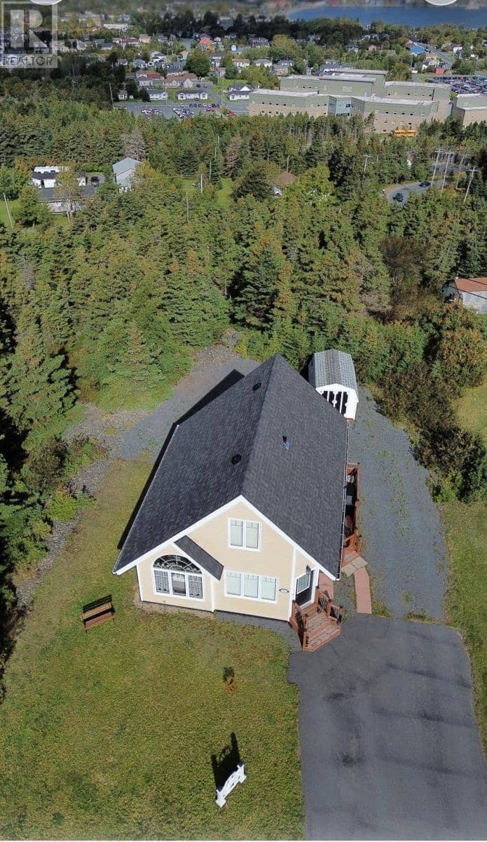 14 Discovery Place — photo 21 of 23
