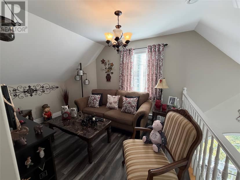 14 Discovery Place — photo 9 of 23