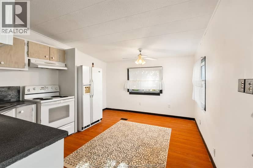 1 Cedar CRESCENT Unit# 101 — photo 9 of 23