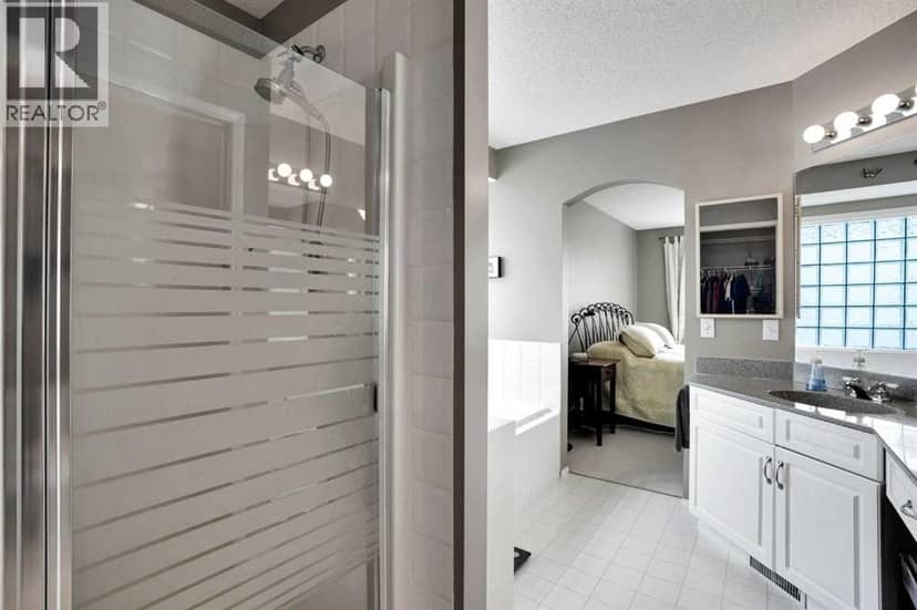 95 Citadel Grove NW — photo 30 of 40