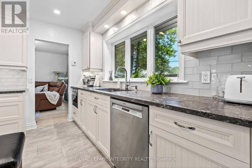 2183 Woodcrest Road — photo 14 of 38