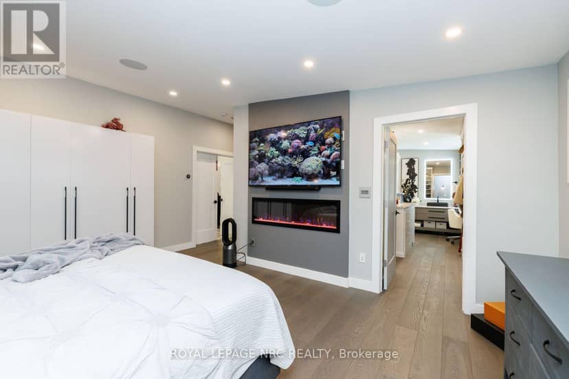 100 Marsdale Drive — photo 19 of 40