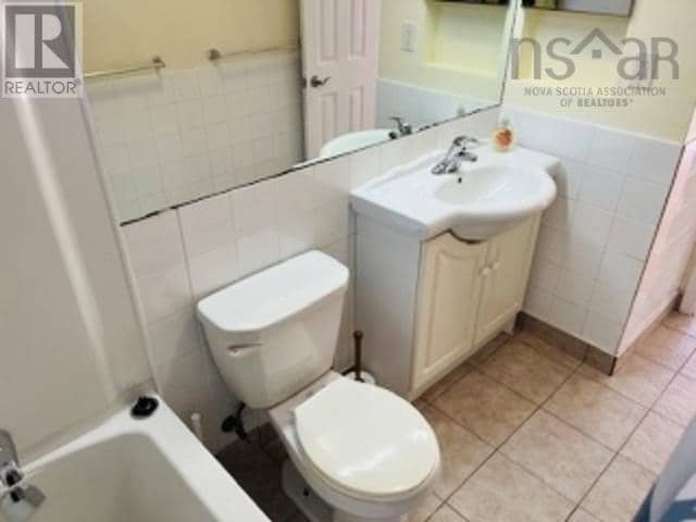 2167-2175 Windsor Street — photo 9 of 22