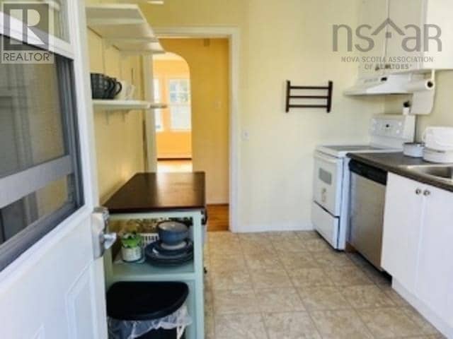 2167-2175 Windsor Street — photo 4 of 22