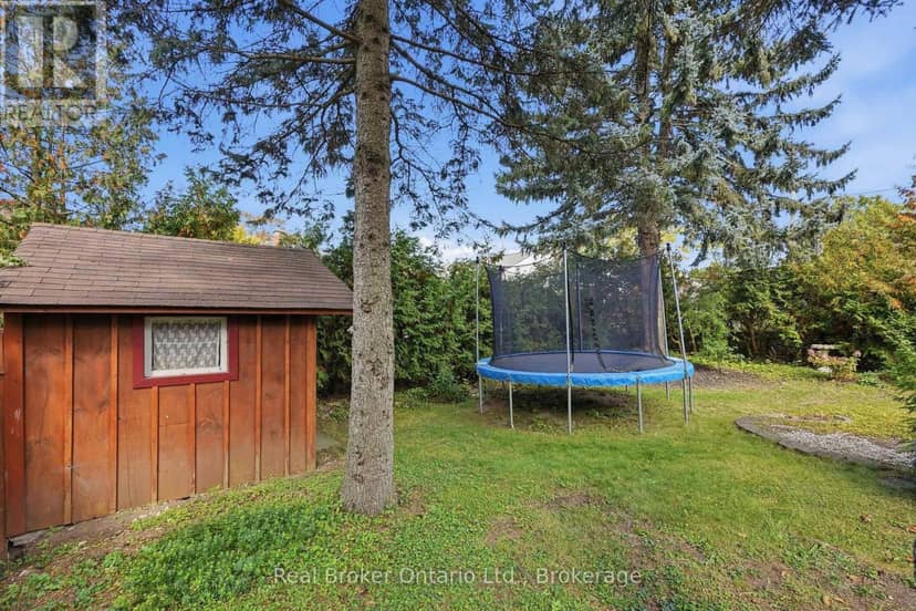 68 Emma Street — photo 37 of 40