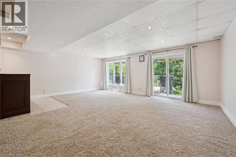 575 VIOLET Street — photo 29 of 39