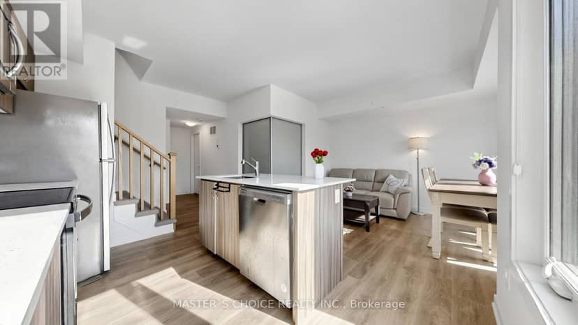 1404 - 56 Elizabeth Street — photo 10 of 31