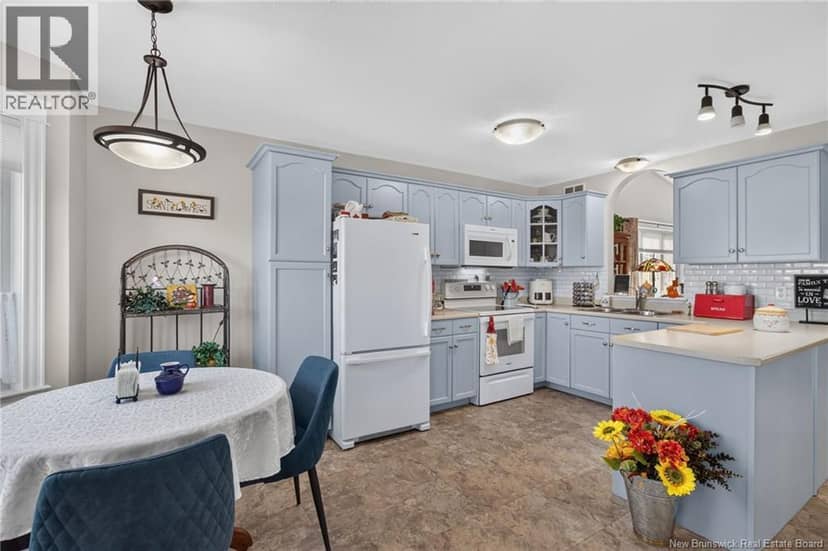 155 Kettle Creek Court, Riverview, photo 4