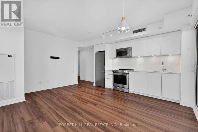 1708 - 30 Samuel Wood Way — photo 12 of 26