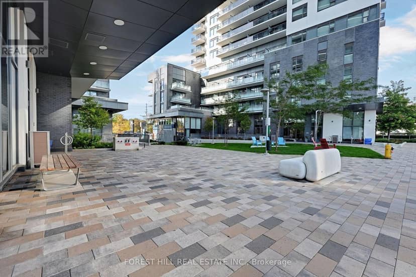 1708 - 30 Samuel Wood Way — photo 2 of 26