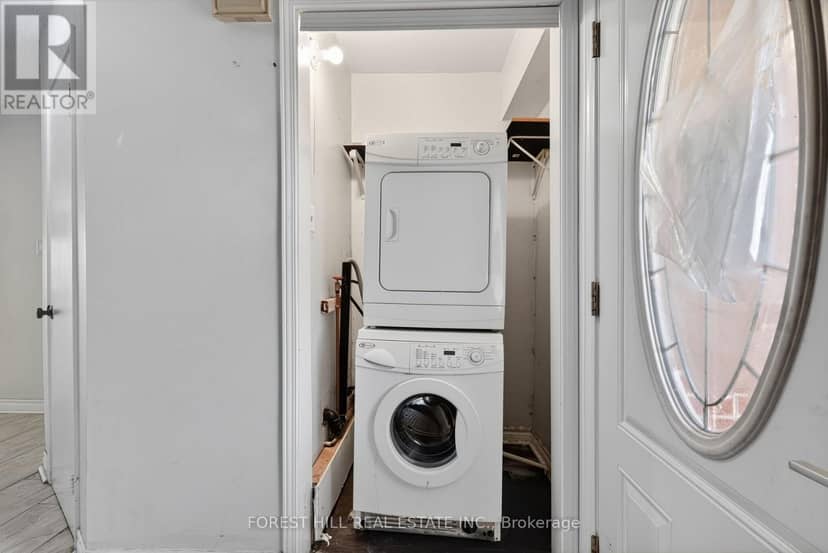 27 Saturn Drive — photo 18 of 40