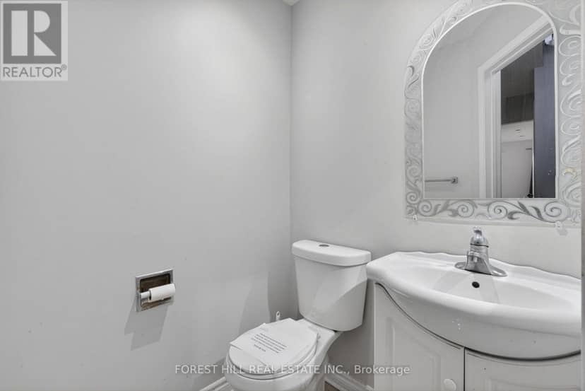 27 Saturn Drive — photo 19 of 40