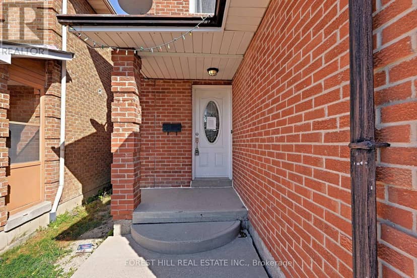 27 Saturn Drive, Brampton, photo 2