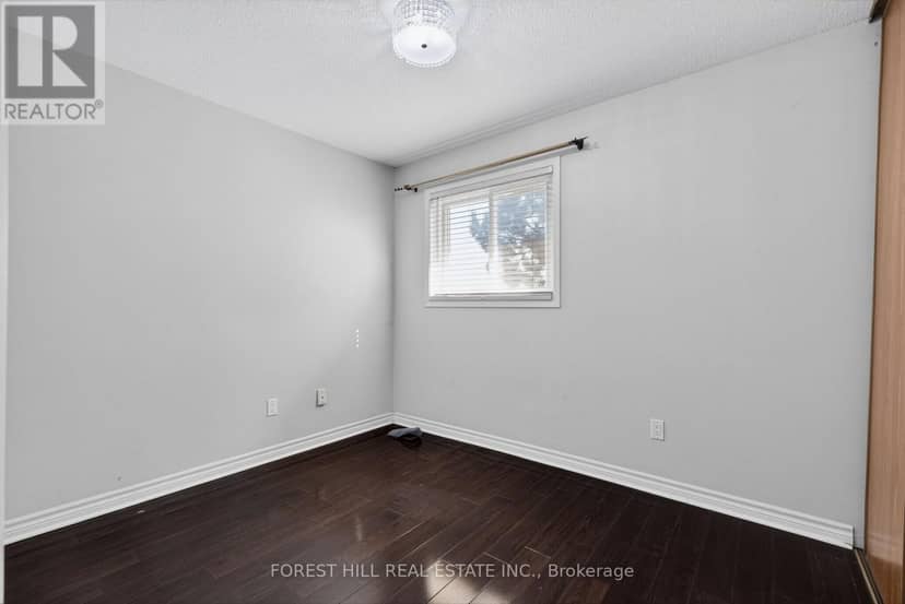 27 Saturn Drive — photo 23 of 40