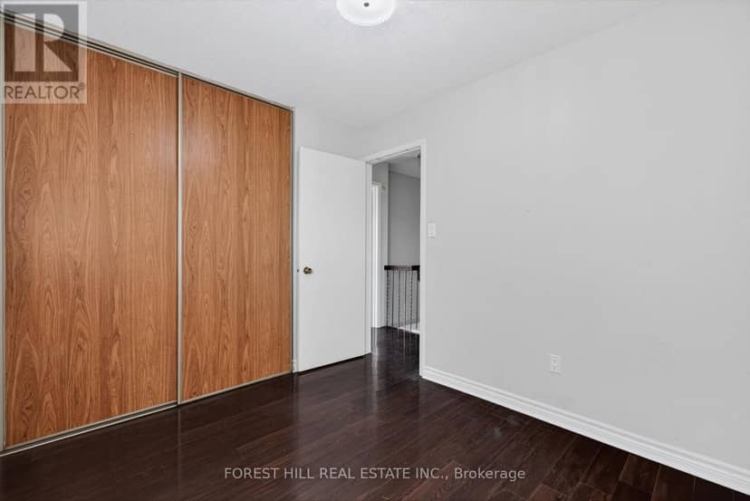 27 Saturn Drive — photo 25 of 40