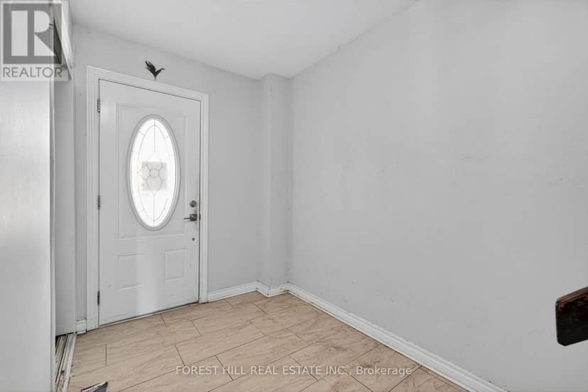27 Saturn Drive, Brampton, photo 3