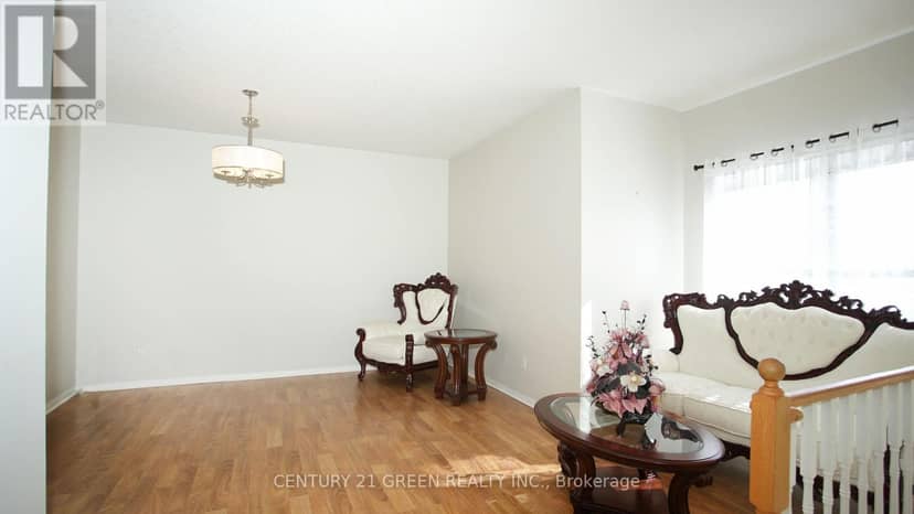 836 Avocado Crescent — photo 5 of 34