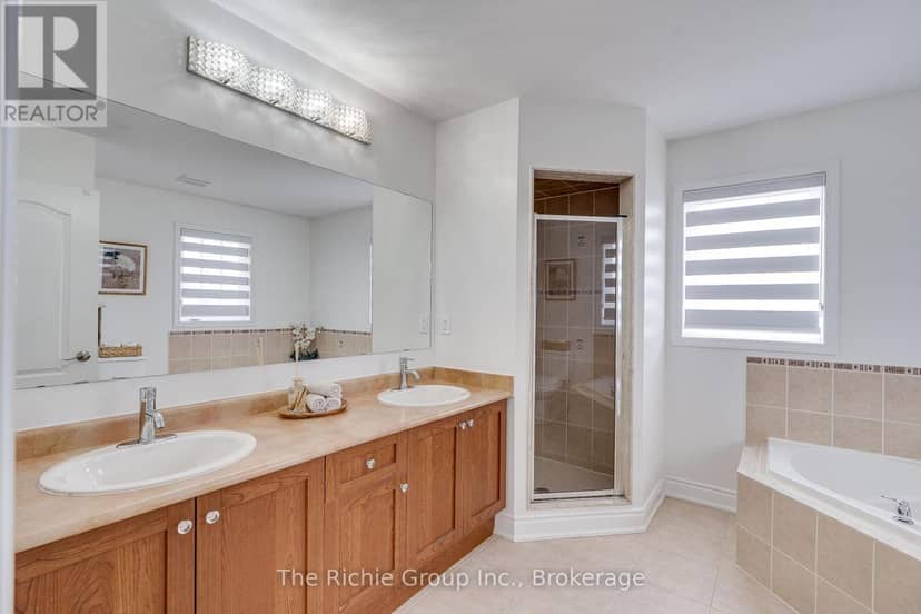 59 Tarquini Crescent — photo 14 of 31