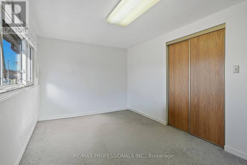 43 Franca Crescent — photo 28 of 40