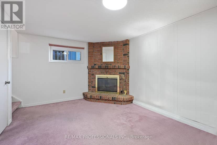 43 Franca Crescent — photo 37 of 40