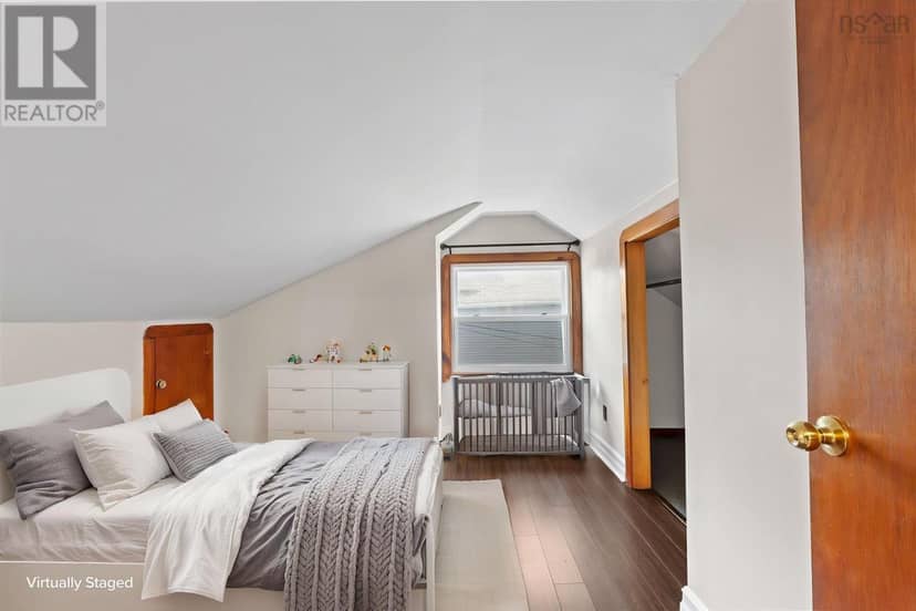 20 Rufus Avenue — photo 10 of 33