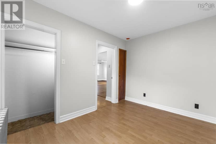 20 Rufus Avenue — photo 21 of 33