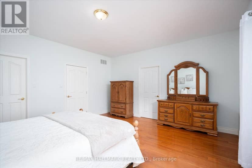 191555 13 Line — photo 18 of 40