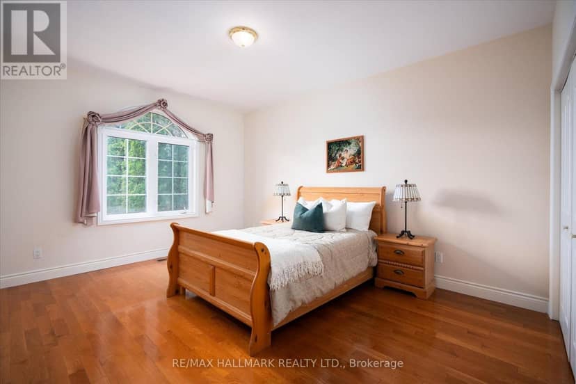 191555 13 Line — photo 22 of 40