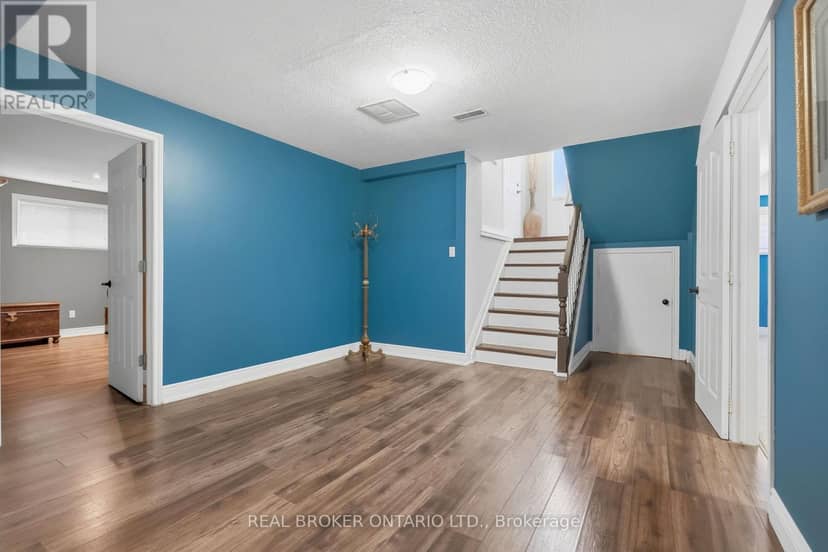 8 Moyle Drive — photo 26 of 40