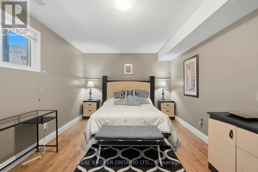 8 Moyle Drive — photo 31 of 40