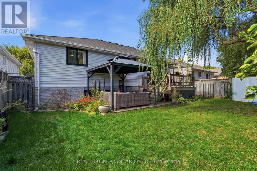 8 Moyle Drive — photo 35 of 40