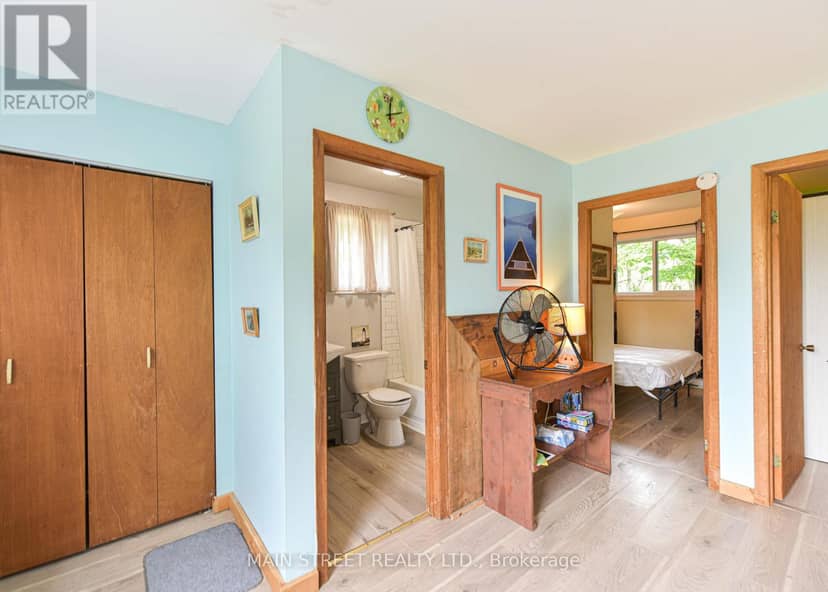 20 - 230 Lake Dalrymple Road — photo 30 of 40