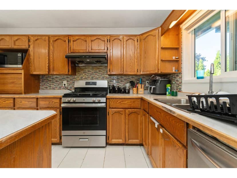 3752 HARWOOD CRESCENT, Abbotsford, photo 8