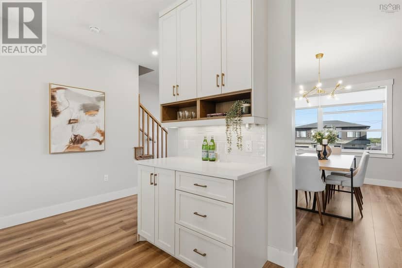 60 Grenoble Court — photo 15 of 40