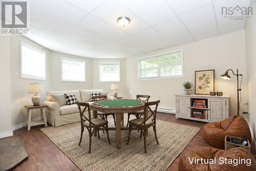 82 Bonavista Avenue — photo 27 of 33