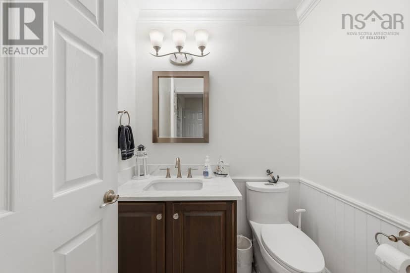 248 Kingswood Drive — photo 37 of 40