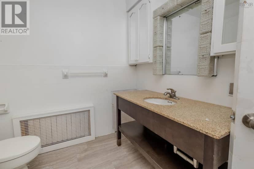 57 Catherine Street — photo 38 of 40