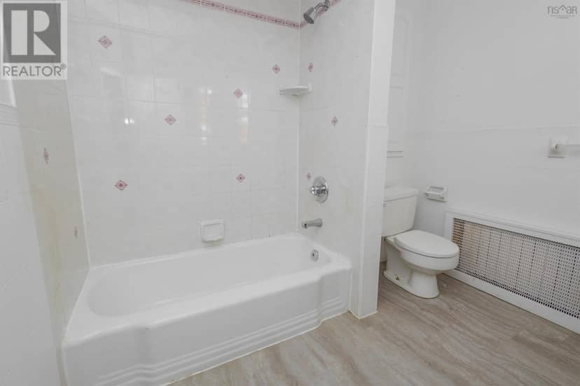 57 Catherine Street — photo 37 of 40