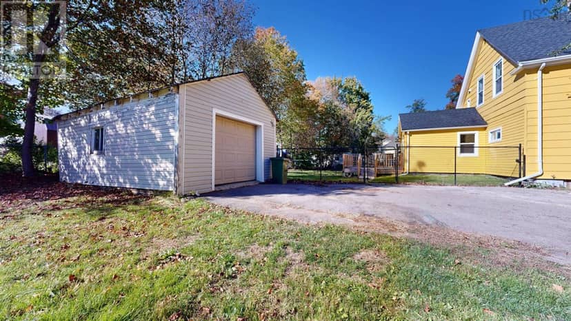 272 Bridge Street, Kentville, photo 3
