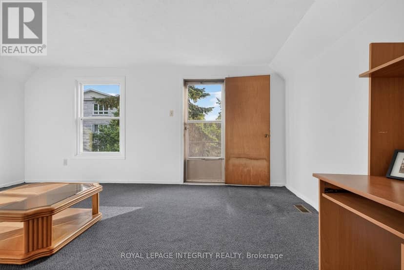 141 Percy Street — photo 28 of 38