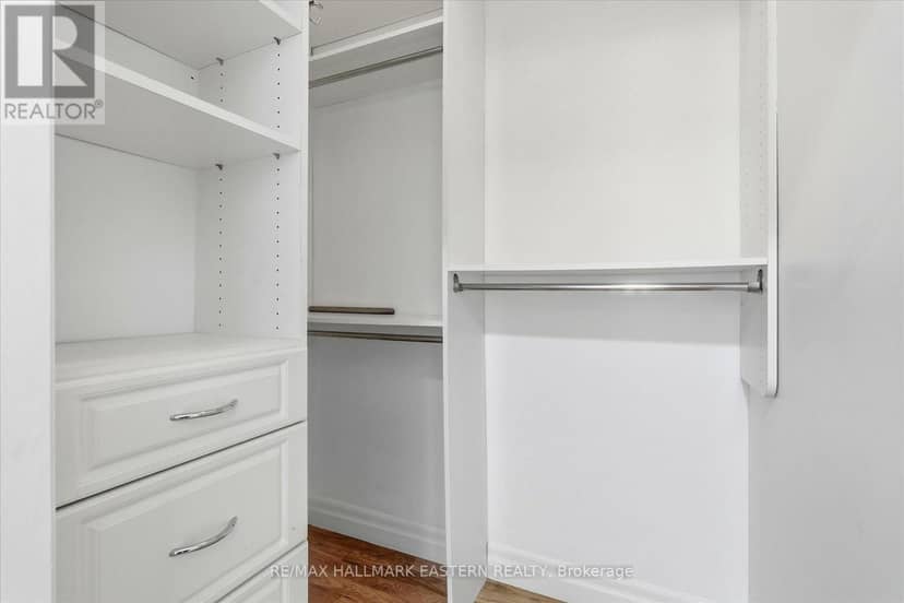 #2 - 760 George Street — photo 22 of 33