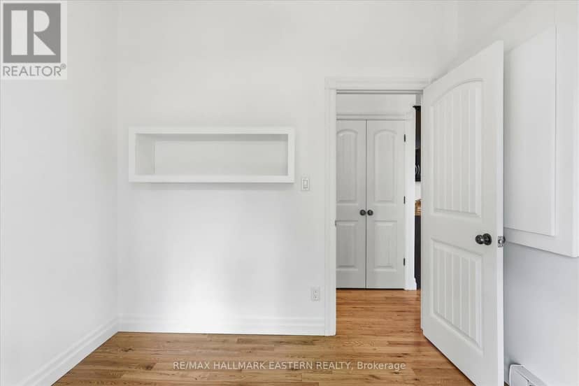 #2 - 760 George Street — photo 26 of 33