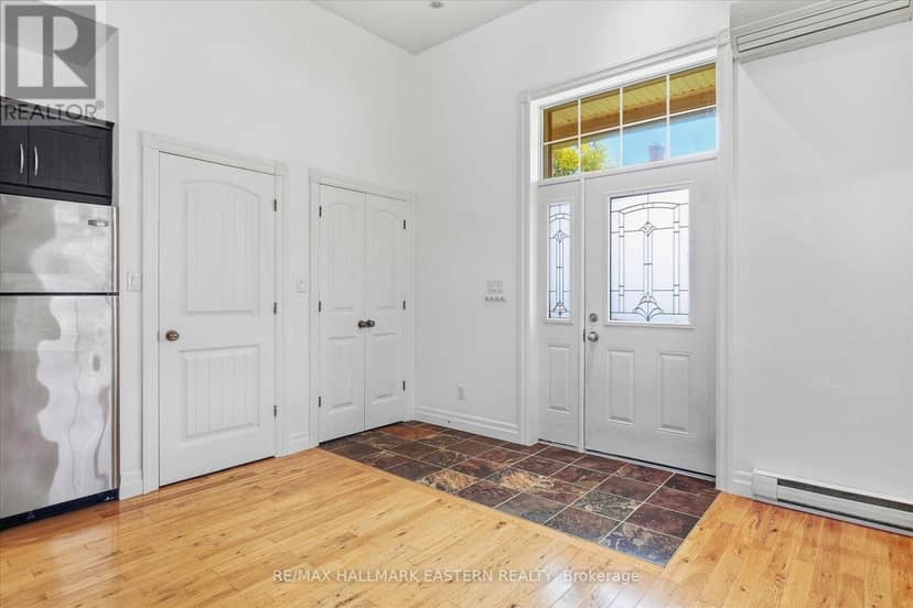 #2 - 760 George Street, Peterborough, photo 6