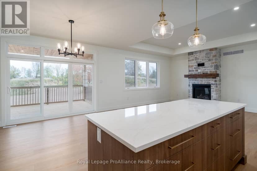 28 Lilac Trail — photo 18 of 40