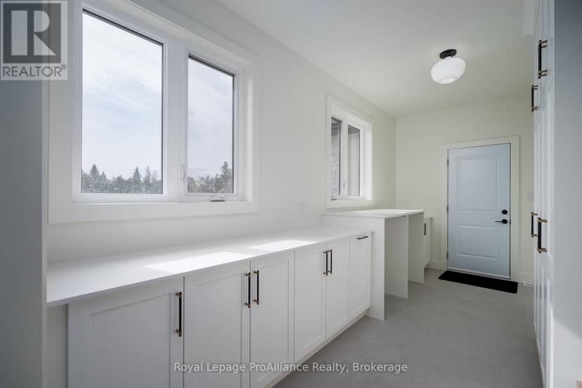 28 Lilac Trail — photo 36 of 40