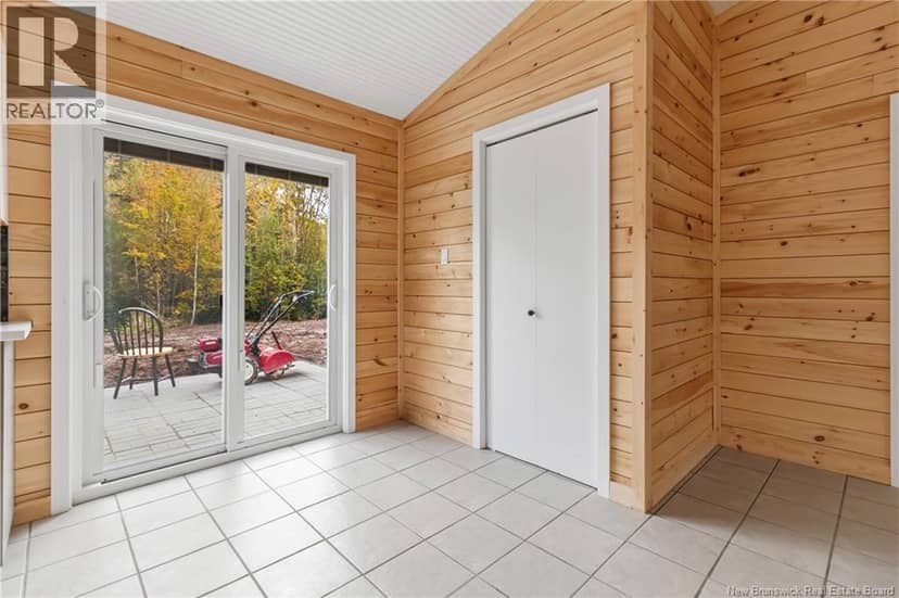 257 MacDougall — photo 7 of 25