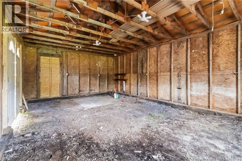 257 MacDougall — photo 24 of 25
