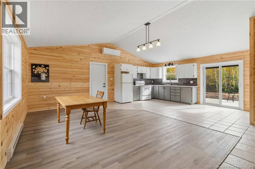 257 MacDougall — photo 4 of 25