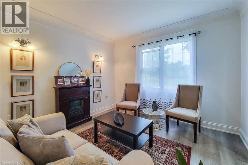 31 GREENHILL Avenue — photo 7 of 37