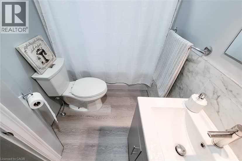 31 GREENHILL Avenue — photo 25 of 37